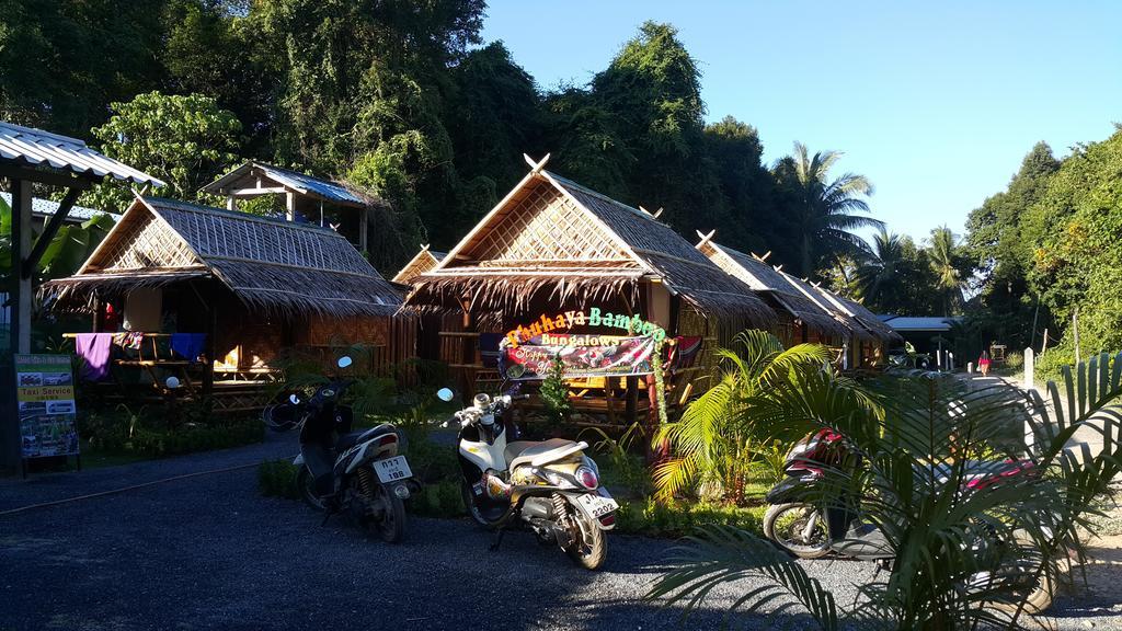 Phuhaya Bamboo Bungalows Ko Lanta Екстериор снимка